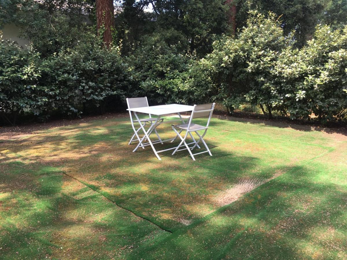 Appartement Pour 4 Pers. Avec Terrasse, Jardin Et Parking - Quartier Des Abatilles, Arcachon - Fr-1-474-58 Eksteriør billede